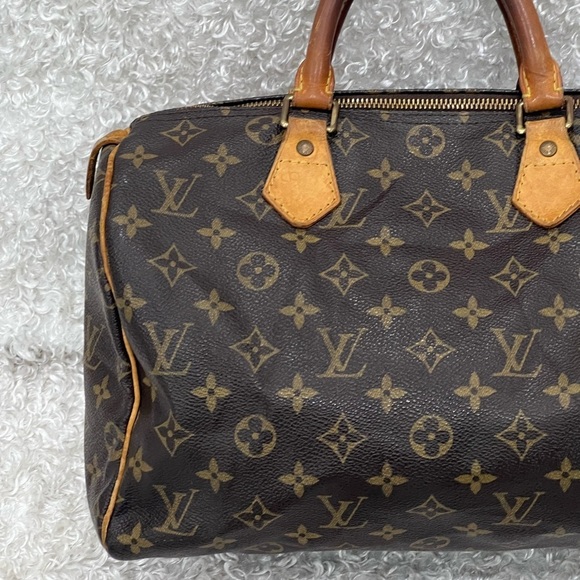Louis Vuitton Monogram Speedy 30 - Picture 3 of 16